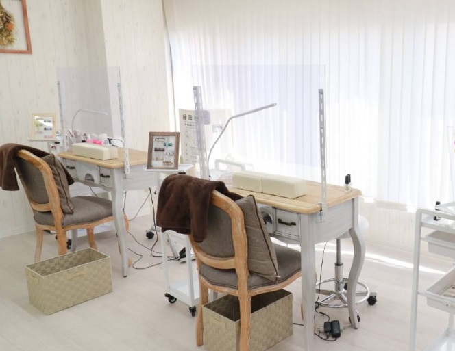 La Mignon Nail Nagoya（ラミニョンネイル ナゴヤ）店舗内装写真